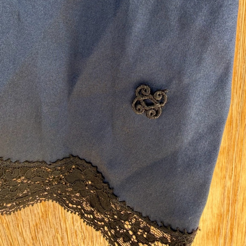 VANNINA VESPERINI Paris Midnight Blue Camisole with Black Lace. - Picture 4 of 5